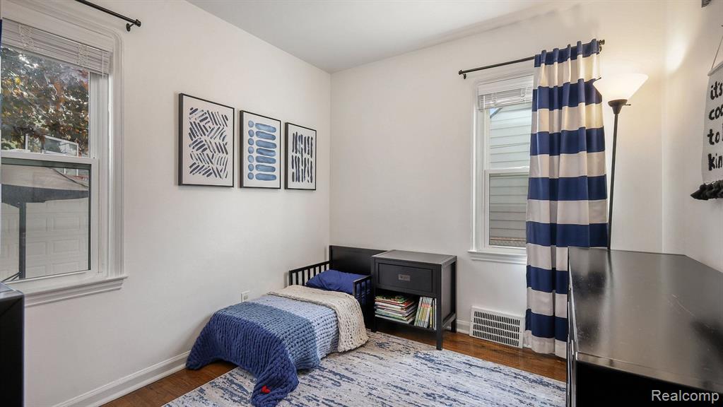 810 N GAINSBOROUGH Avenue, Royal Oak, MI 48067 — Photo 20