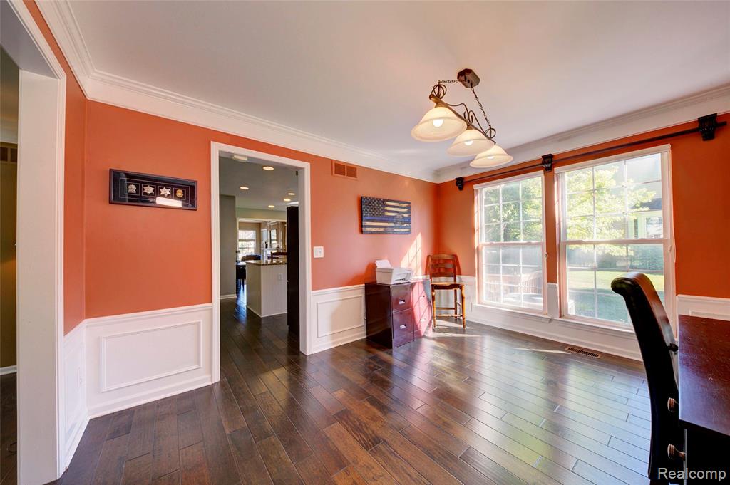 702 Westhills Drive, South Lyon, MI 48178 — Photo 25
