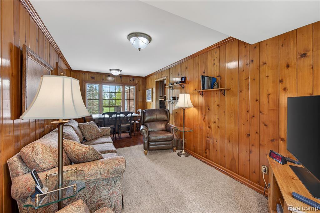 13960 Ridgewood Drive, Plymouth, MI 48170 — Photo 20