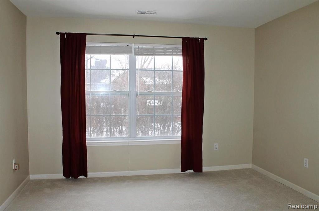 4163 BERKELEY Avenue, Canton, MI 48188 — Photo 15