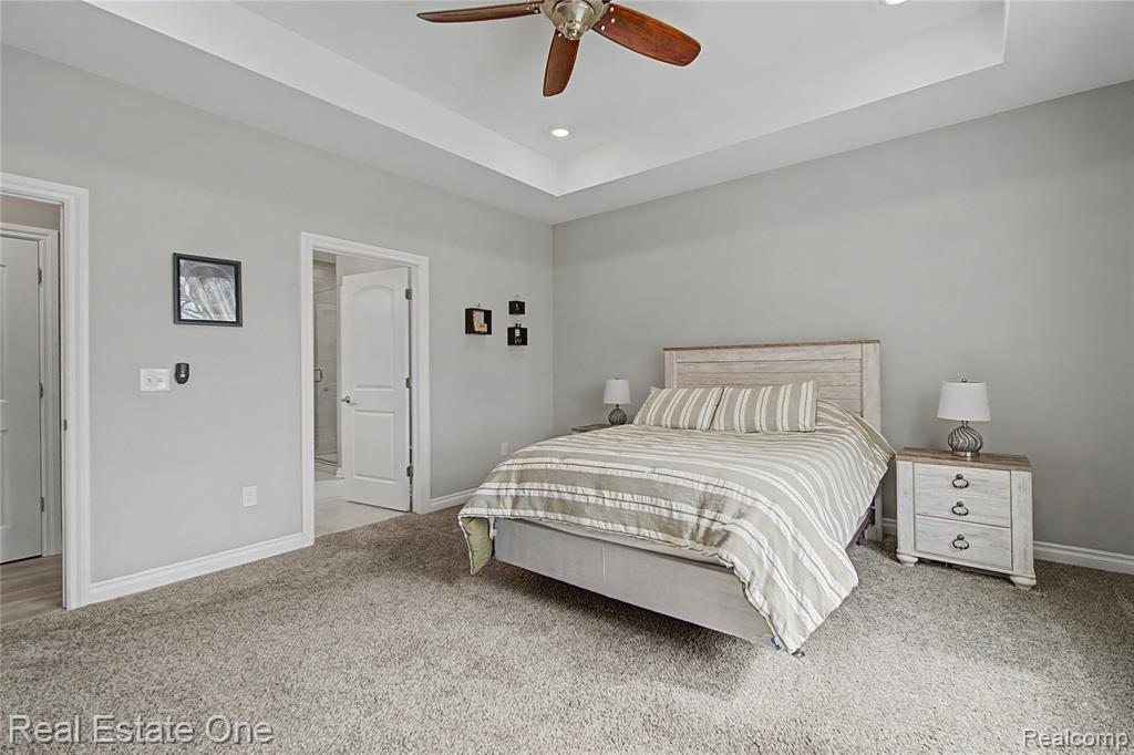 8370 Grist Mill Drive, Fenton, MI 48430 — Photo 19