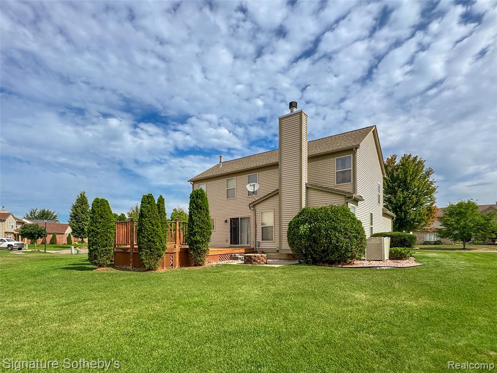 6833 Sadie Lane, Belleville, MI 48111 — Photo 22
