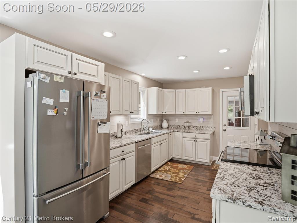 11447 N Latson Road, Linden, MI 48451 — Photo 11