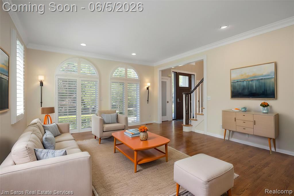 910 Edgemont Park, Grosse Pointe, MI 48230 — Photo 17