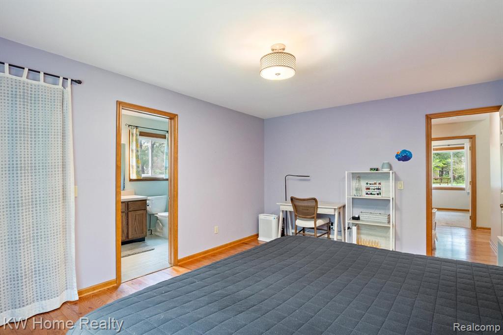 4143 EMERALD PINES Drive, Commerce Twp, MI 48390 — Photo 29