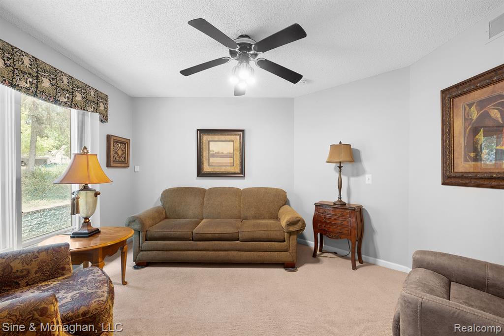 35595 Court Ridge Court, Farmington Hills, MI 48335 — Photo 19