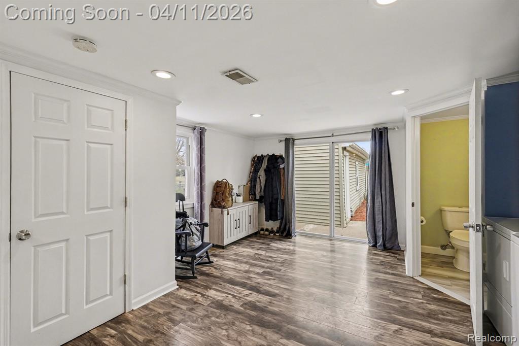 16485 Jennings Road, Fenton, MI 48430 — Photo 16