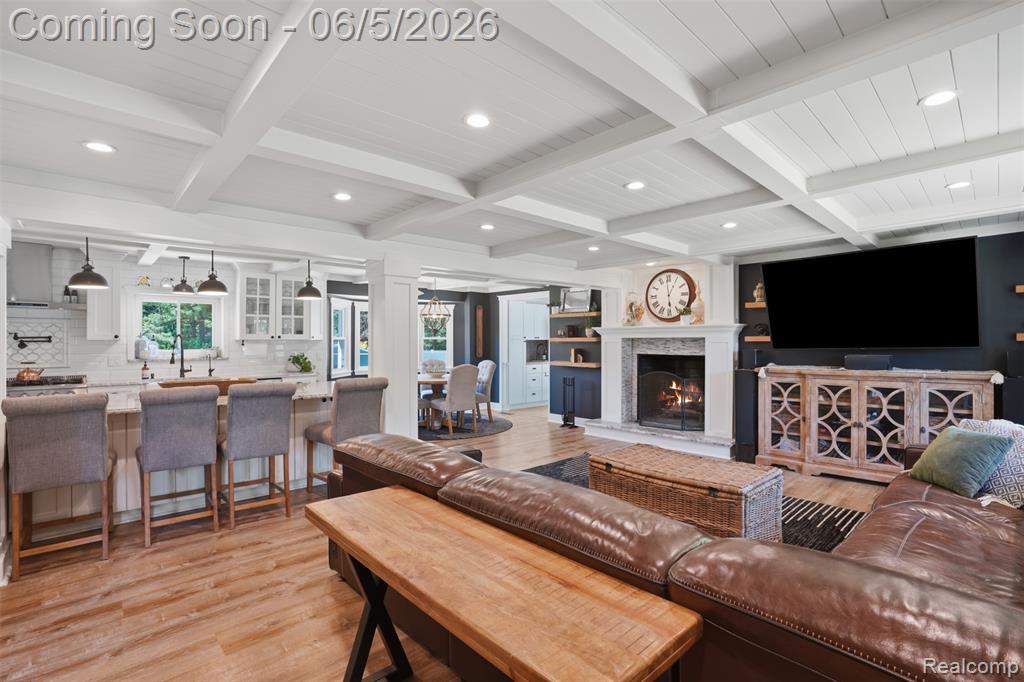 5080 Pleasant Valley Road, Brighton, MI 48114 — Photo 8