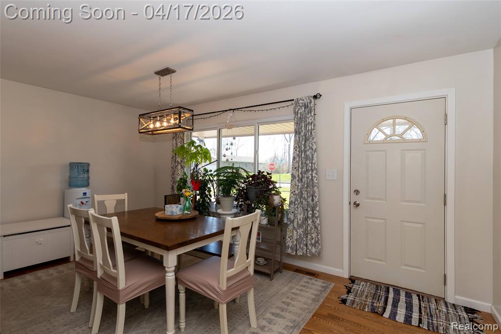 13257 Strong Boulevard, South Rockwood, MI — Photo 13