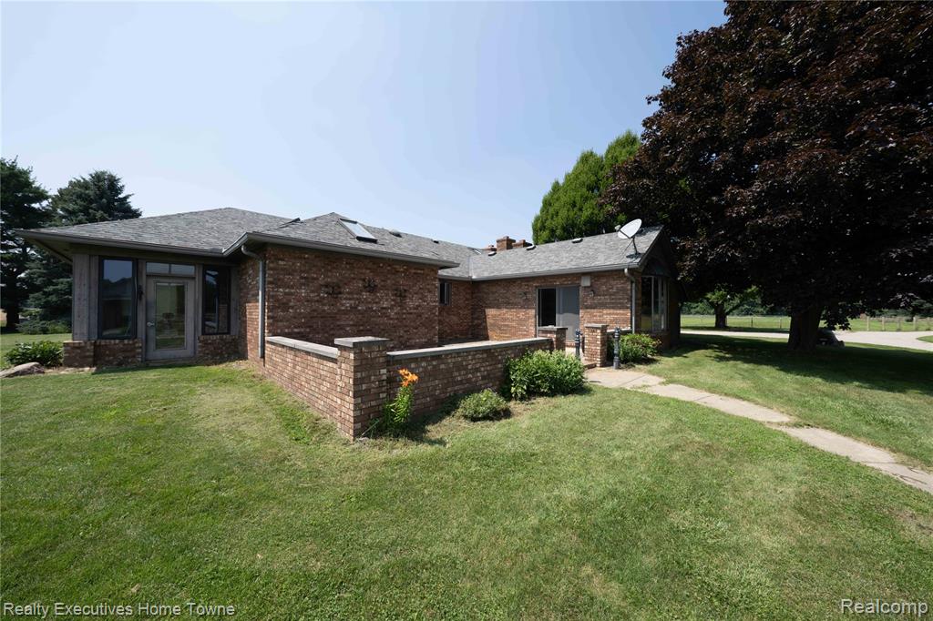 7227 AVOCA Road, Clyde, MI 48049 — Photo 6