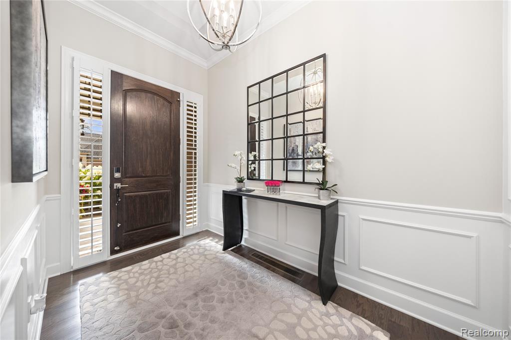 6511 Legacy Woods Trail, West Bloomfield, MI — Photo 3