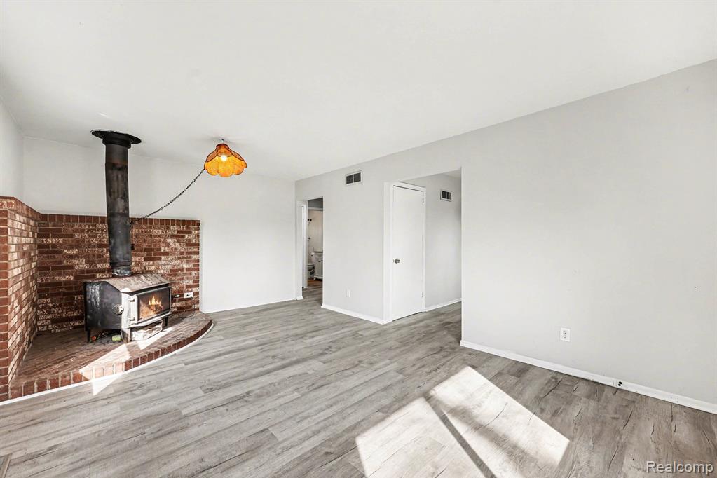 400 Anderson Street, Milan, MI 48160 — Photo 5
