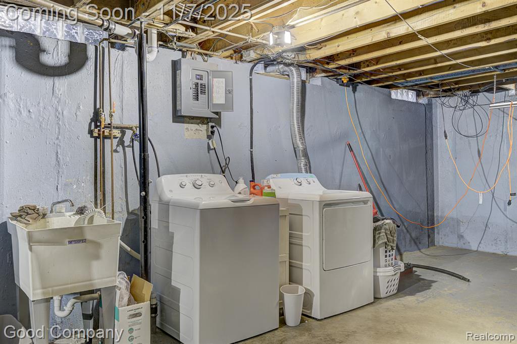 583 Manchester Street, Madison Heights, MI 48071 — Photo 29
