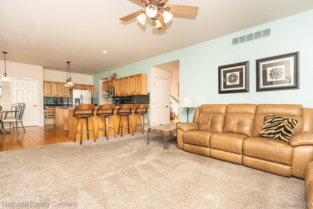 7914 BROOKWOOD Drive, Clarkston, MI 48348 — Photo 7