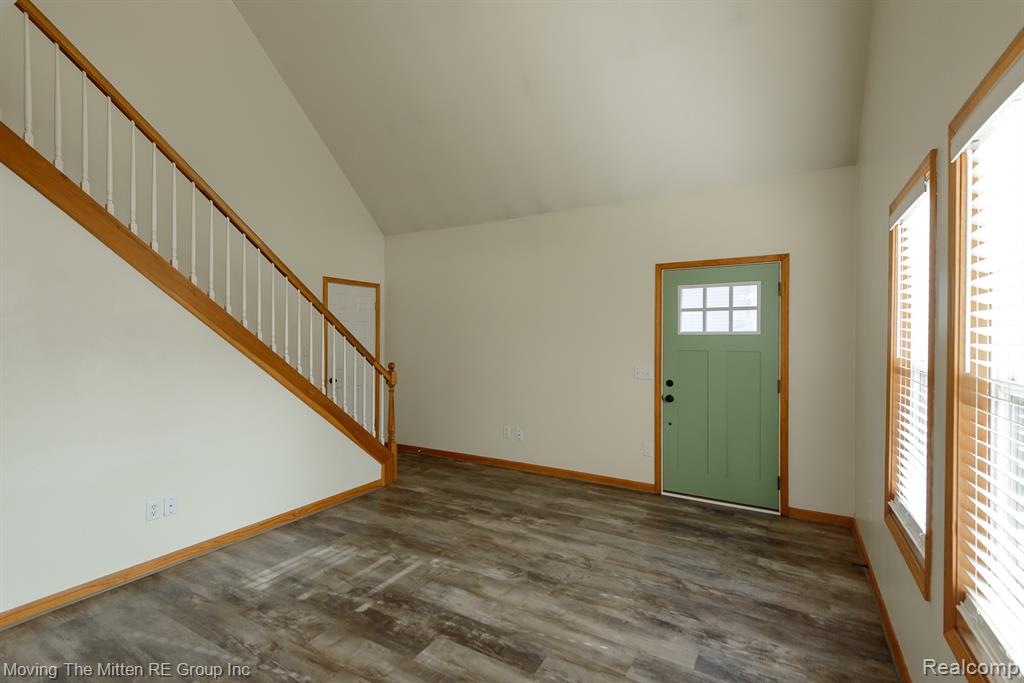 7373 Valley Drive, Brighton, MI 48116 — Photo 6