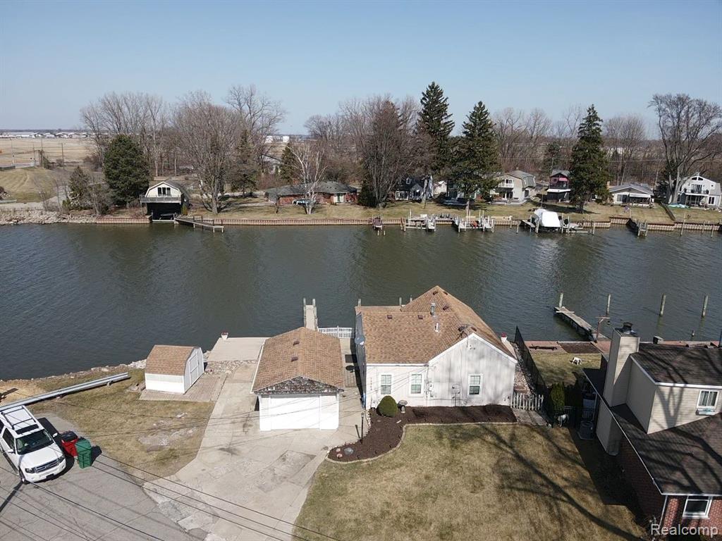 39964 SHORELINE Drive, Harrison Township, MI — Photo 33