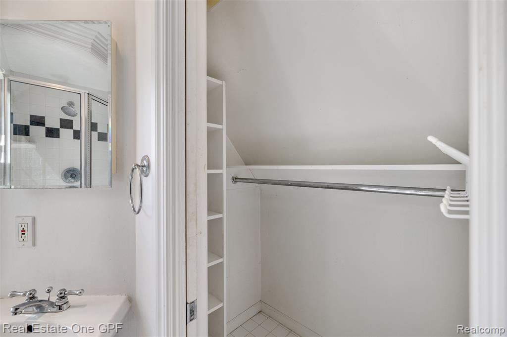8032 Huntington Road, Huntington Woods, MI — Photo 27