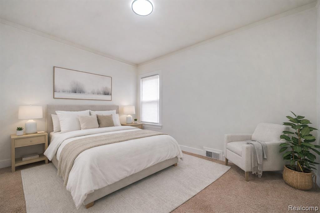 19133 Huntington Avenue, Harper Woods, MI 48225 — Photo 5