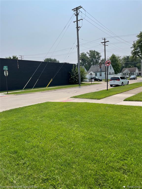 14001 W 11 Mile Road - Photo 4
