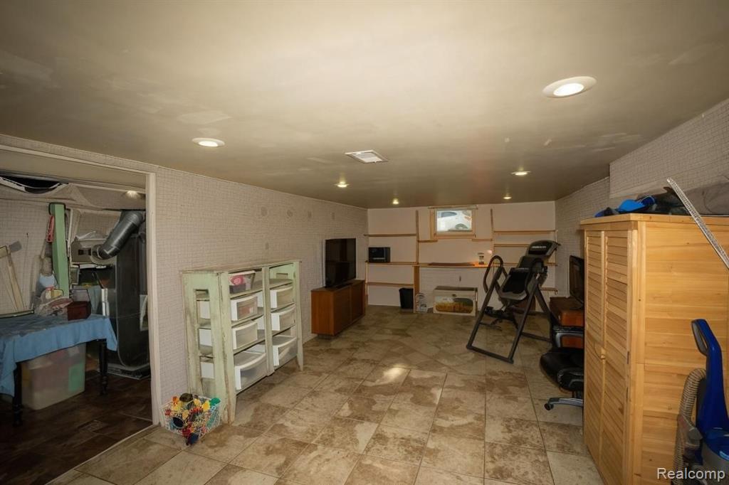 515 Jay Street, St. Clair, MI 48079 — Photo 48