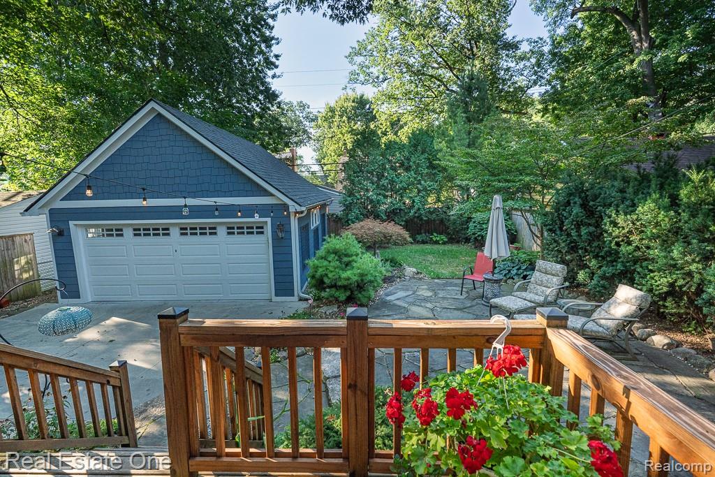 437 W Drayton Street, Ferndale, MI 48220 — Photo 29