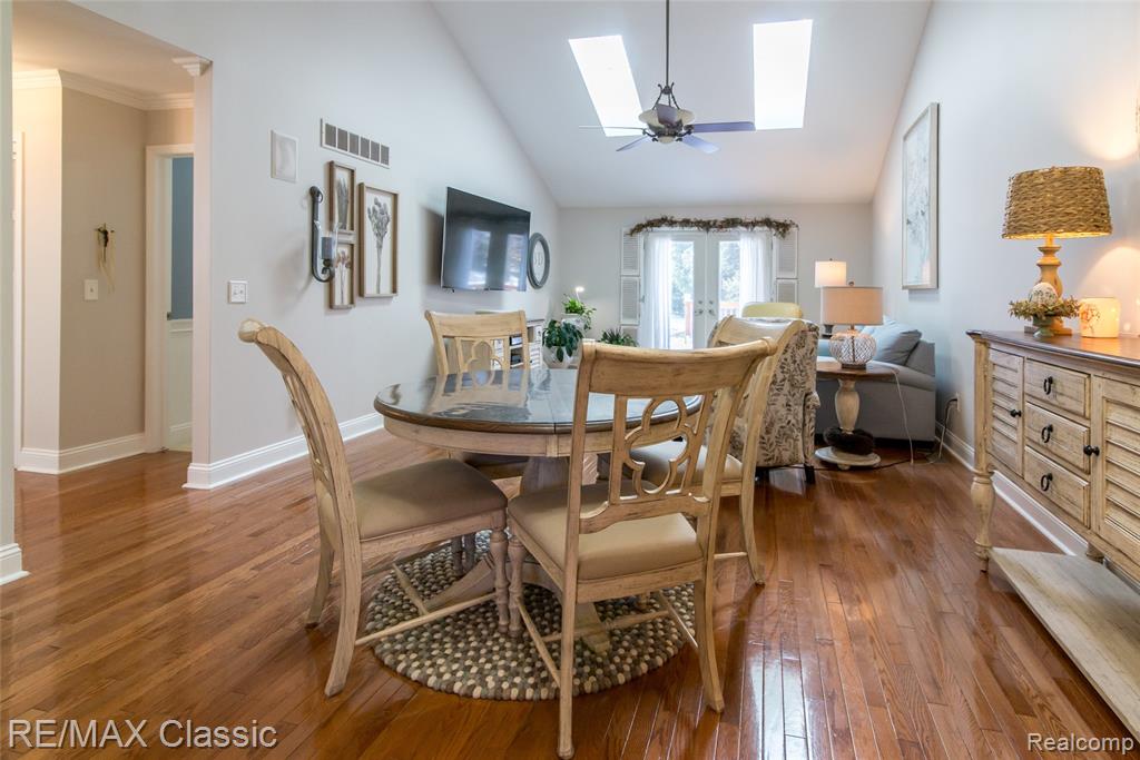 4655 Summer Ridge Drive, 17, Howell, MI 48843 — Photo 4
