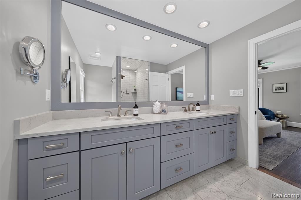960 Mohegan Street, Birmingham, MI 48009 — Photo 25