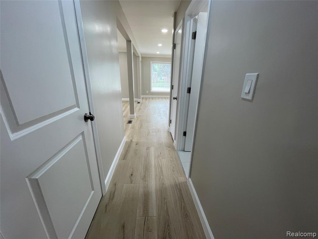 9731 Colwell Avenue, Allen Park, MI 48101 — Photo 25