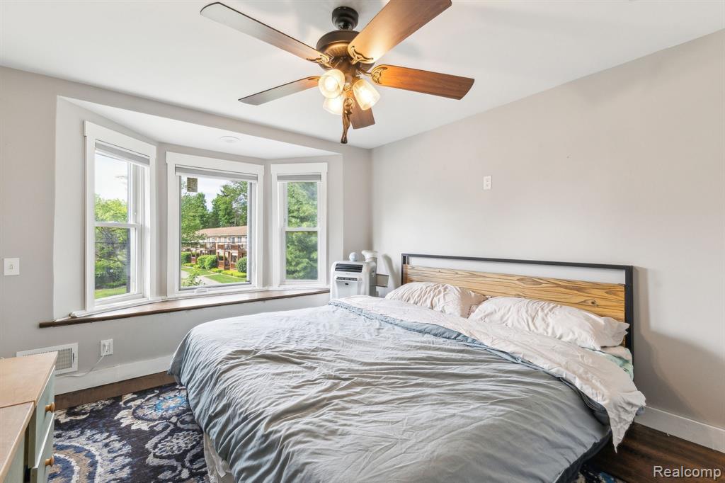 607 E LINCOLN Avenue, Royal Oak, MI 48067 — Photo 26