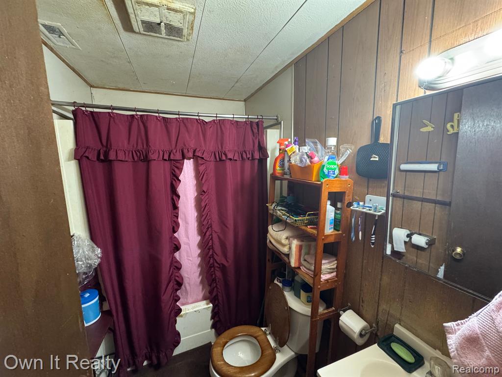 12920 E Canfield Street, Detroit, MI 48215 — Photo 4