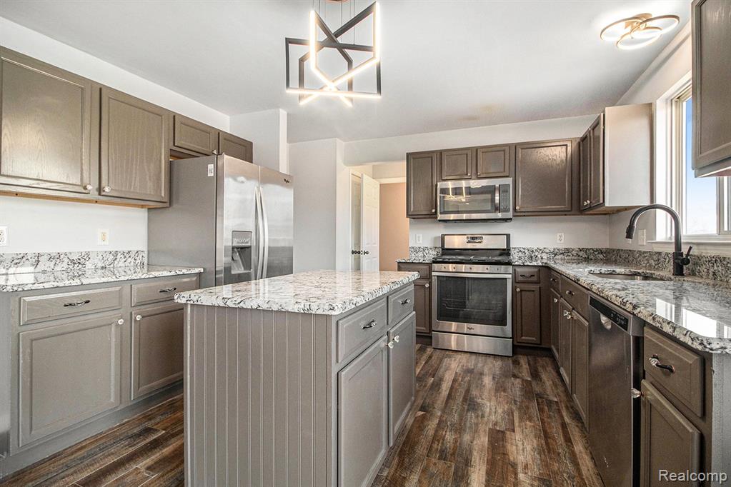 7791 HAMPTON Court, Ypsilanti, MI 48197 — Photo 5