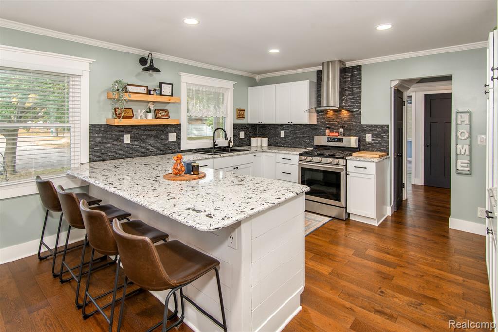 929 IOLA, Flushing, MI 48433 — Photo 9