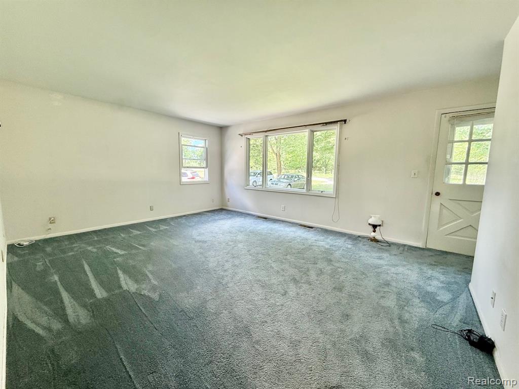 11495 E Richfield Road, Davison, MI 48423 — Photo 8