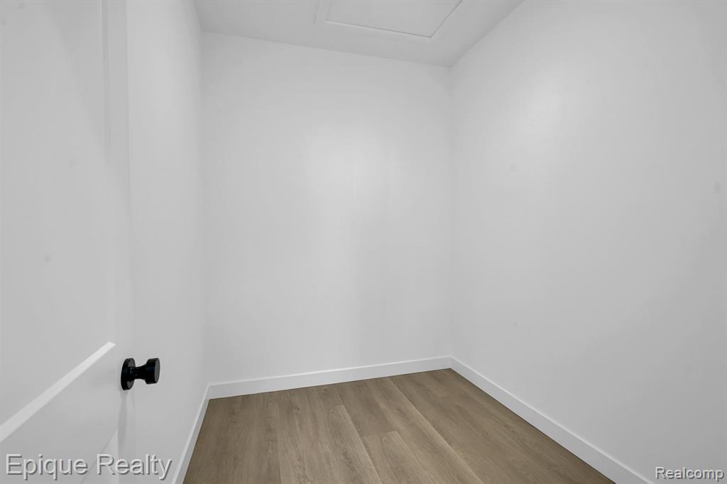 2432 Holland Street, Lake Orion, MI — Photo 16