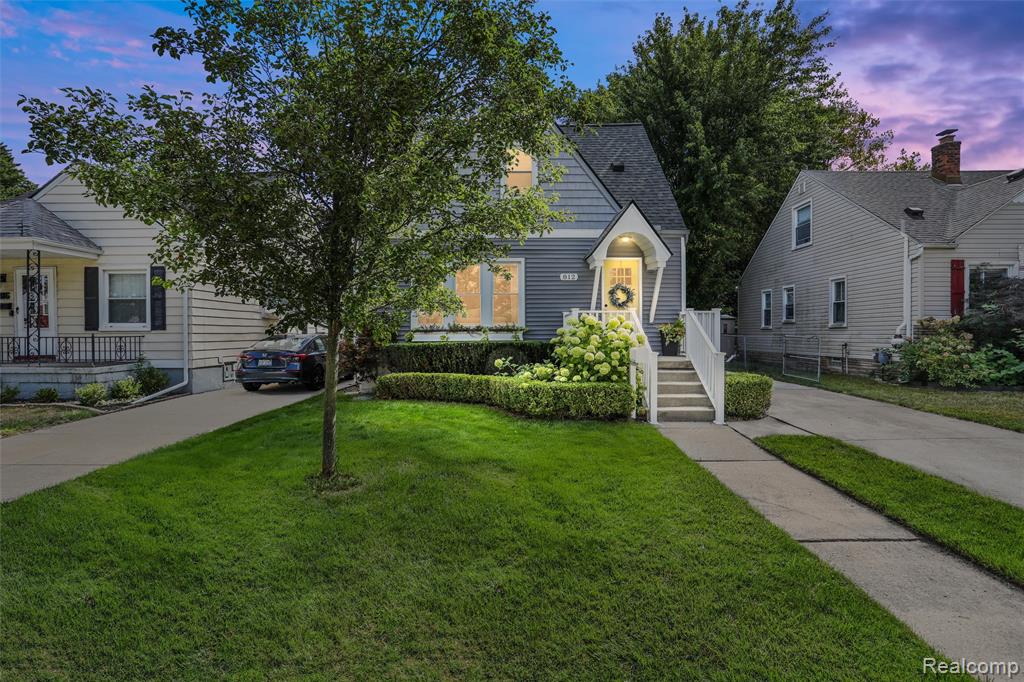 812 N Edison Avenue, Royal Oak, MI 48067 — front exterior