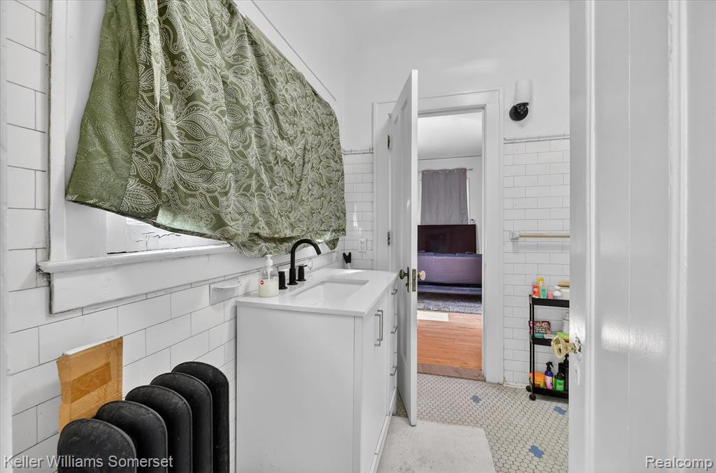 1986 W Boston Boulevard, Detroit, MI 48206 — Photo 24