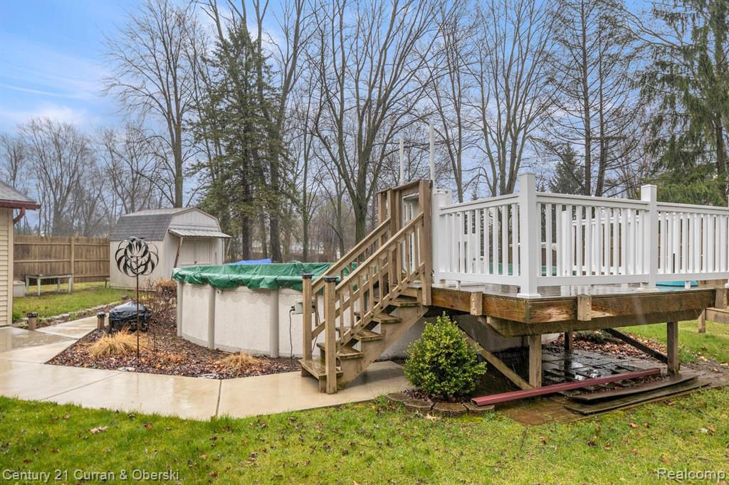 425 KENT Street, Carleton, MI 48117 — Photo 37