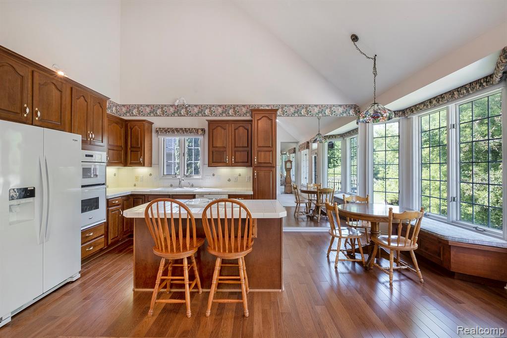 6161 Golfside Court, Grand Blanc, MI 48439 — Photo 11