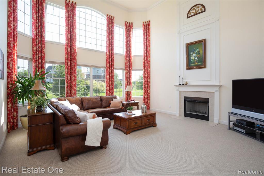 3755 S Century Oak Circle, Oakland, MI — Photo 10