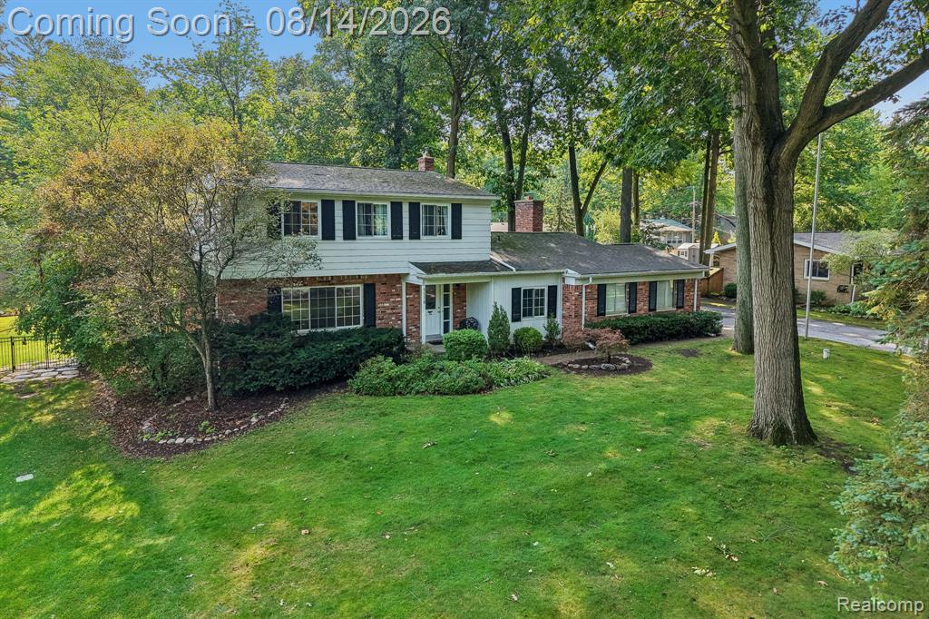 5578 Hummingbird Lane, Clarkston, MI