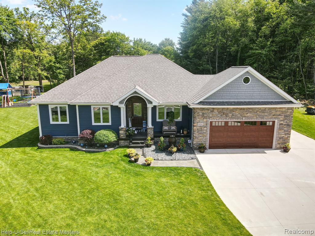 3152 Spruce Drive, Port Huron, MI 48060 — Photo 6