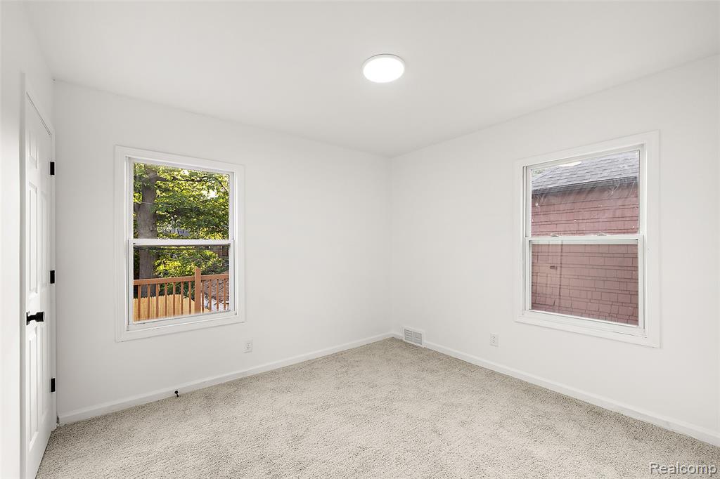 4657 Courville Street, Detroit, MI 48224 — Photo 33
