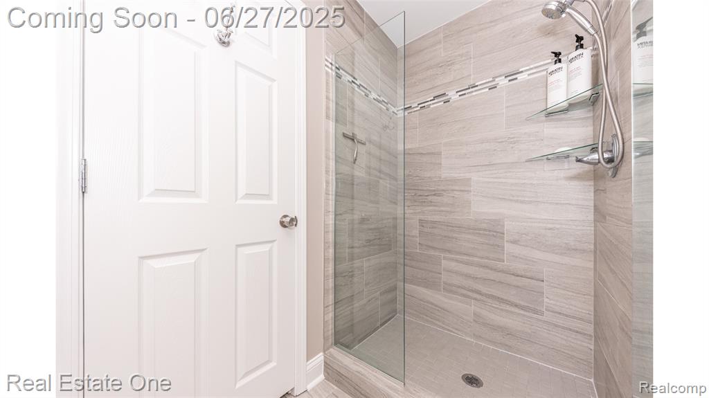 8986 Rushside Drive, Pinckney, MI 48169 — Photo 20