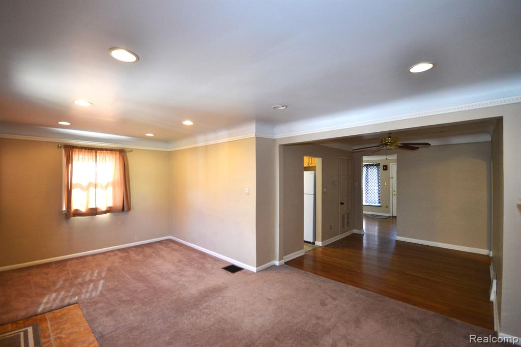 4082 ROYAL Avenue, Berkley, MI 48072 — Photo 9