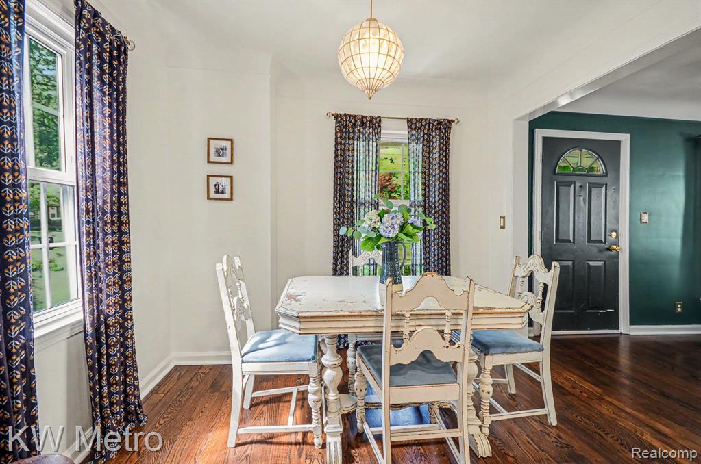 615 Royal Avenue, Royal Oak, MI 48073 — Photo 8