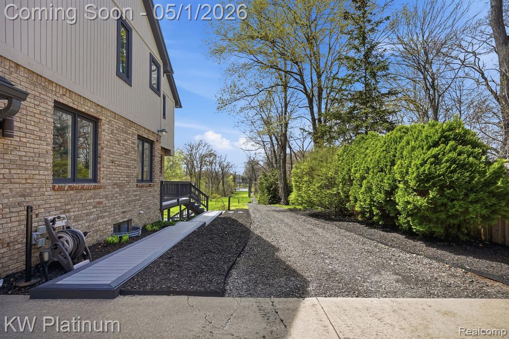 2739 Riverside Drive, Port Huron, MI 48060 — Photo 84