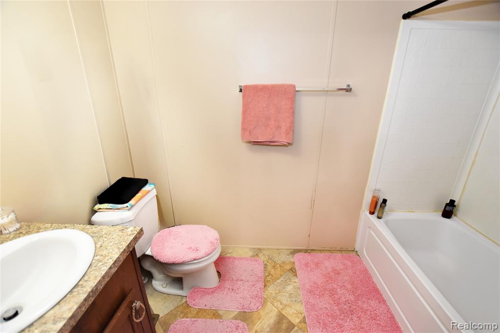 490 Harrison Drive, Davison, MI, 48423