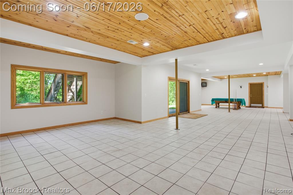 11910 Scott Road, Davisburg, MI 48350 — Photo 33
