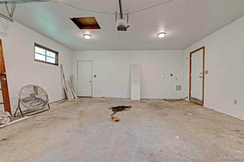 5890 Grange Hall Road, Holly, MI 48442 — Photo 34