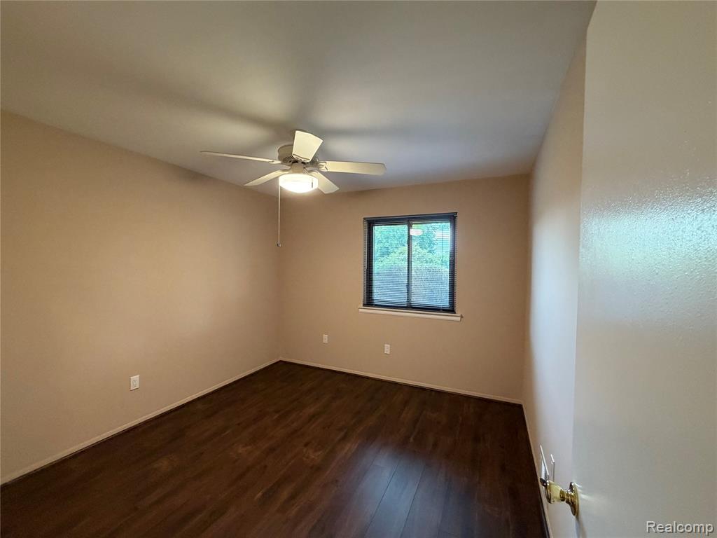 5220 W Utica Road, Utica, MI 48317 — Photo 19
